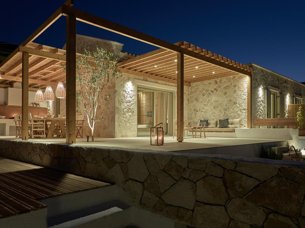 Niova Villa - Seafront, Private Pool And Ionian Sea Views, By Zantewize Alykes  Dış mekan fotoğraf