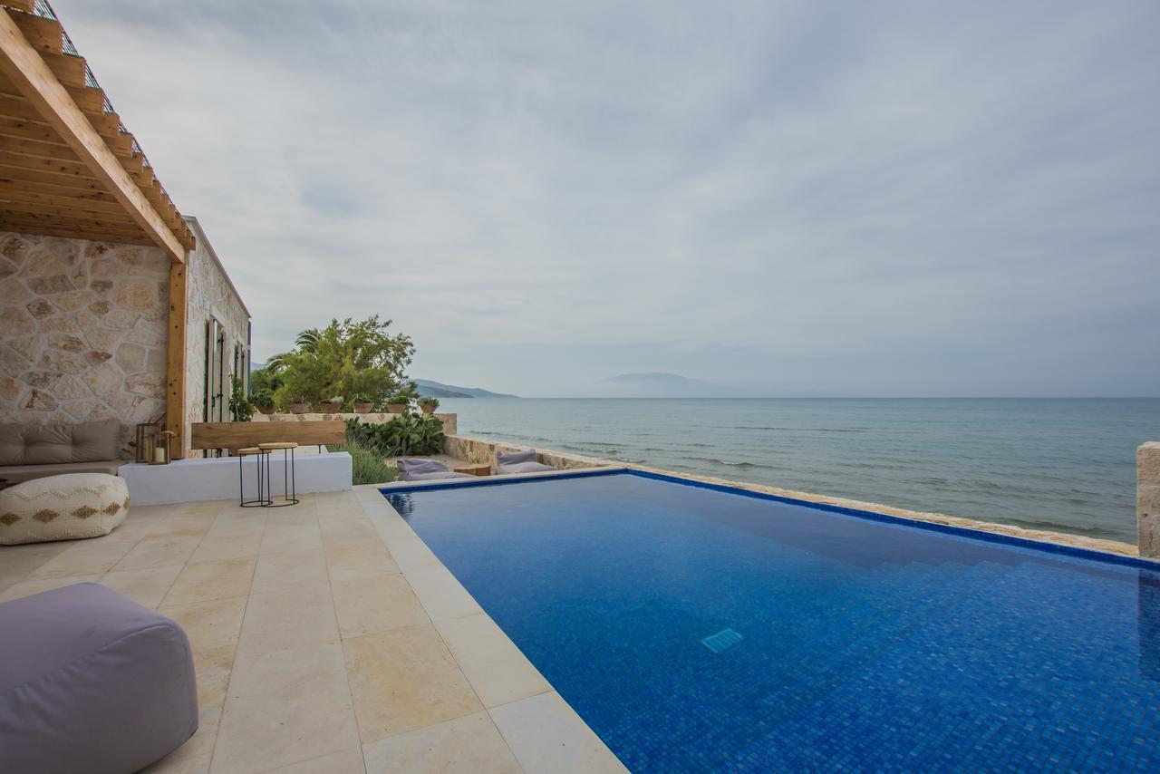 Niova Villa - Seafront, Private Pool And Ionian Sea Views, By Zantewize Alykes  Dış mekan fotoğraf