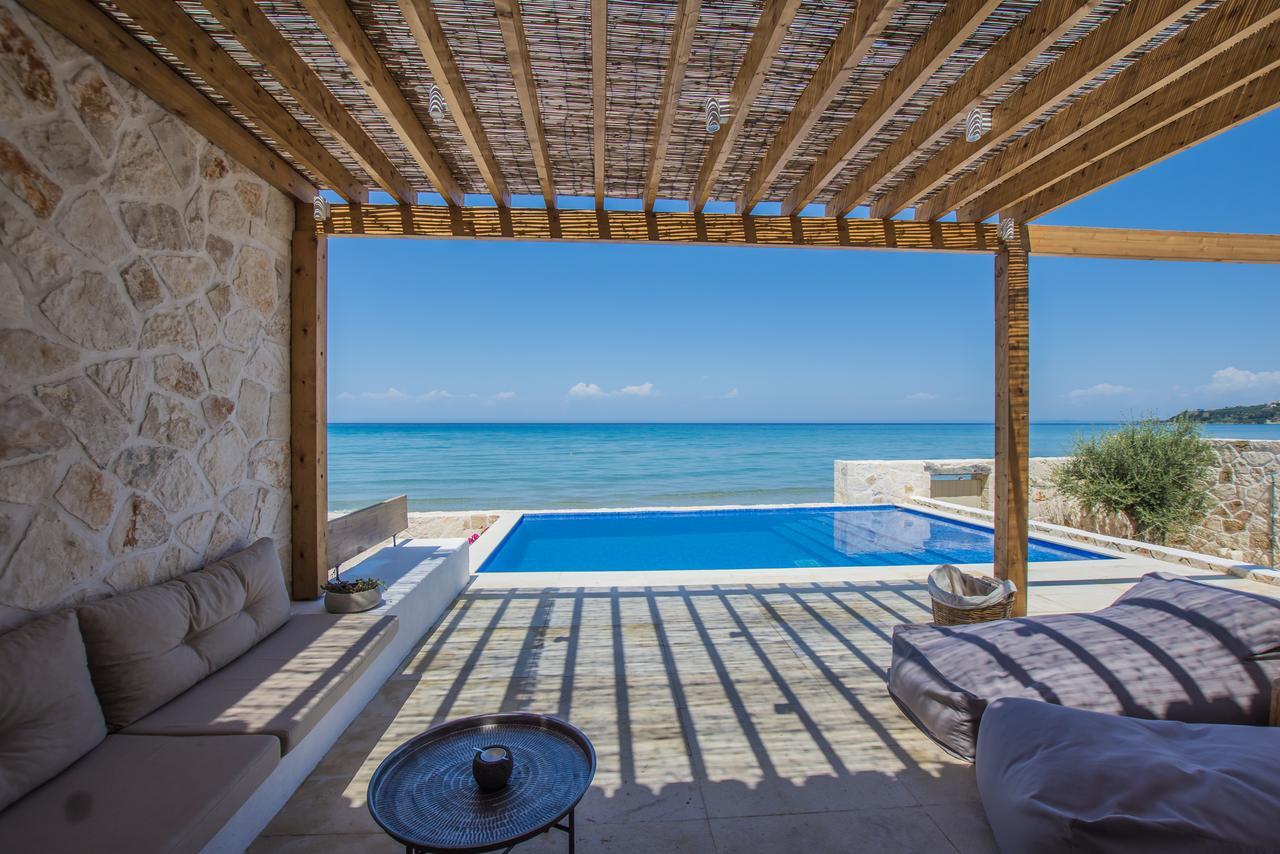 Niova Villa - Seafront, Private Pool And Ionian Sea Views, By Zantewize Alykes  Dış mekan fotoğraf
